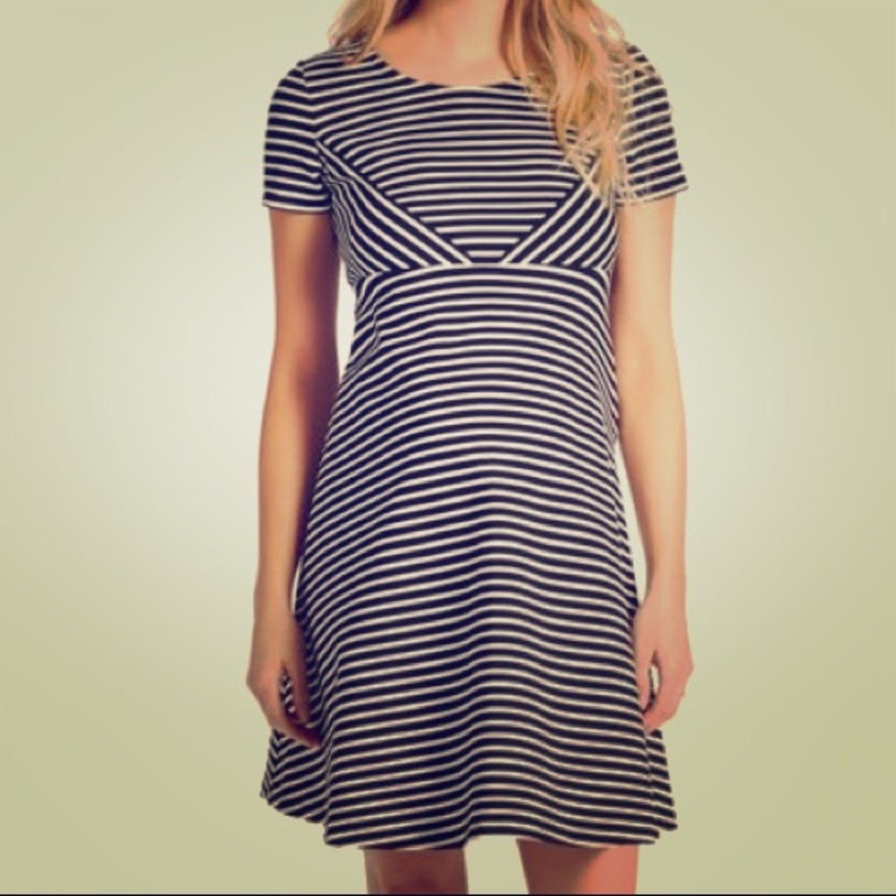 Jessica Simpson Maternity Dress